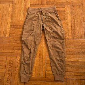 Lululemon Dance Studio Joggers size 4 light brown